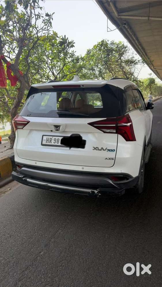 Mahindra Petrol Car 2022 November End Year