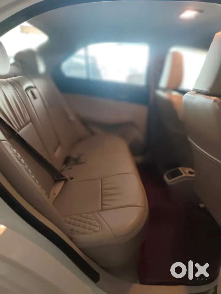 Maruti Suzuki Dzire 1.2 Zxi, 2023, Petrol