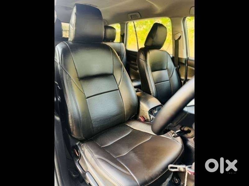 Toyota Innova Crysta [2020-ongoing] 2.4 Gx 7 Str, 2021, Diesel
