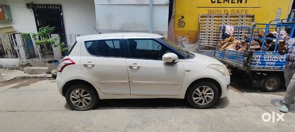 Maruti Suzuki Swift 2012 Diesel 222000 Km Driven