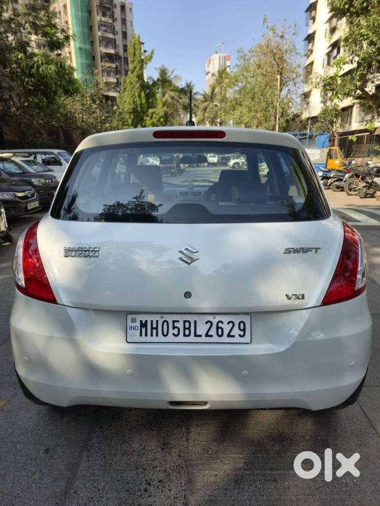 Maruti Suzuki Swift Vxi + Manual, 2012, Petrol