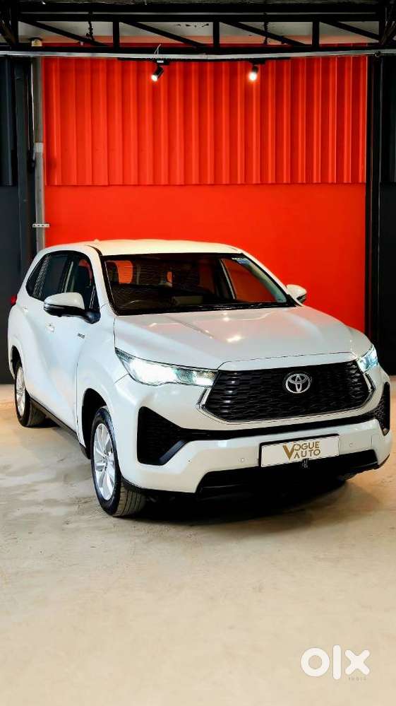Toyota Innova Hycross 2.0 Vx Hybrid 7 Str, 2023, Cng & Hybrids
