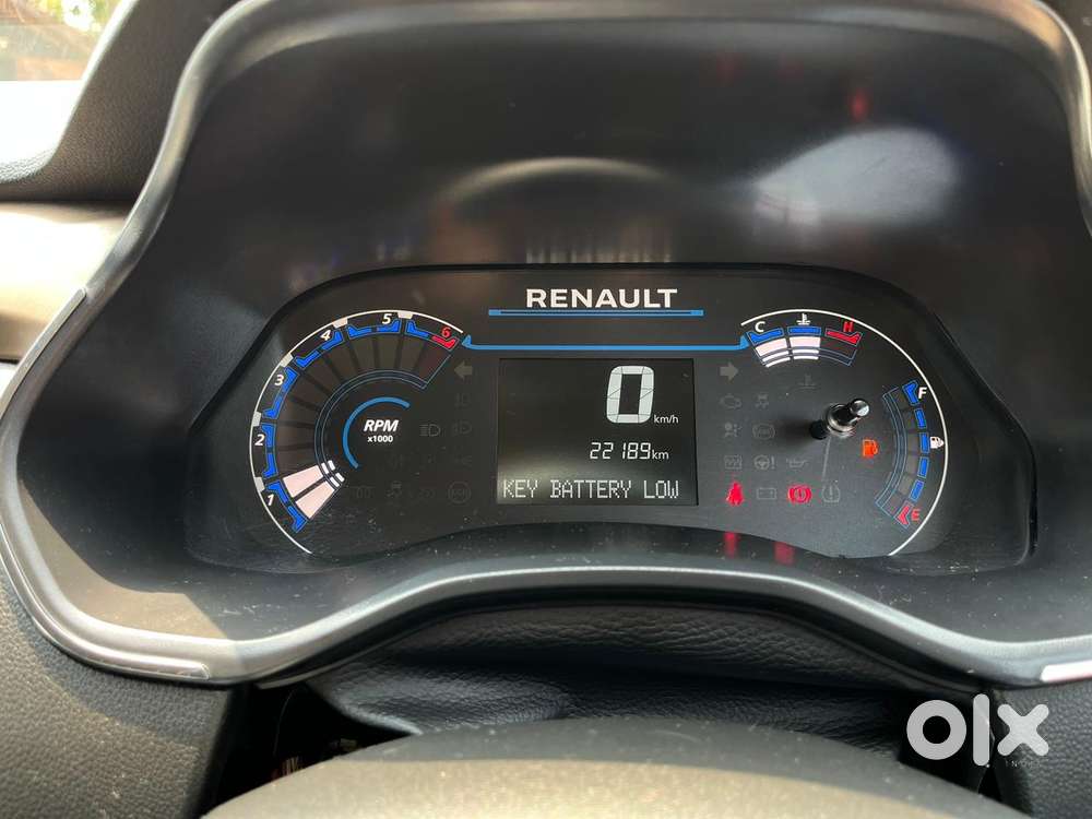 Renault Kiger, 2023, Petrol