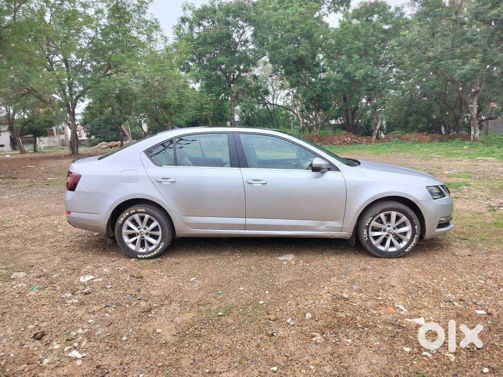 Skoda Octavia 1.8 Tsi Style Plus At, 2017, Petrol