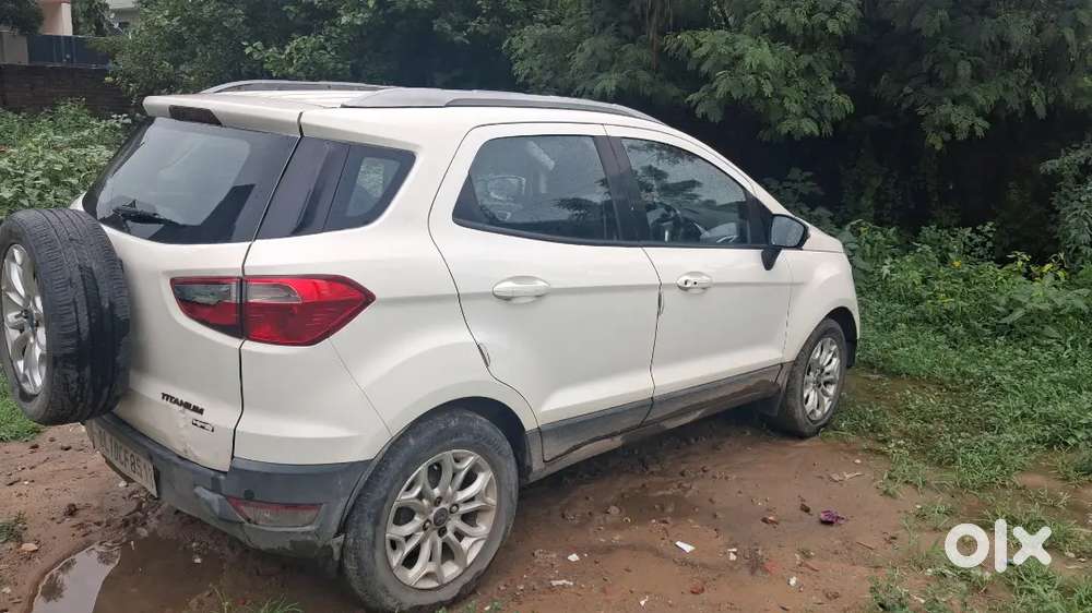 Ford Escort Sport E 2015 Petrol