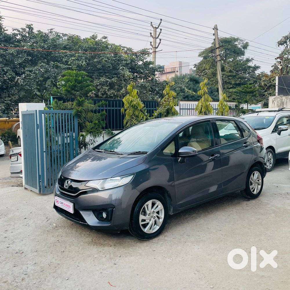 Honda Jazz V Cvt, 2017, Petrol