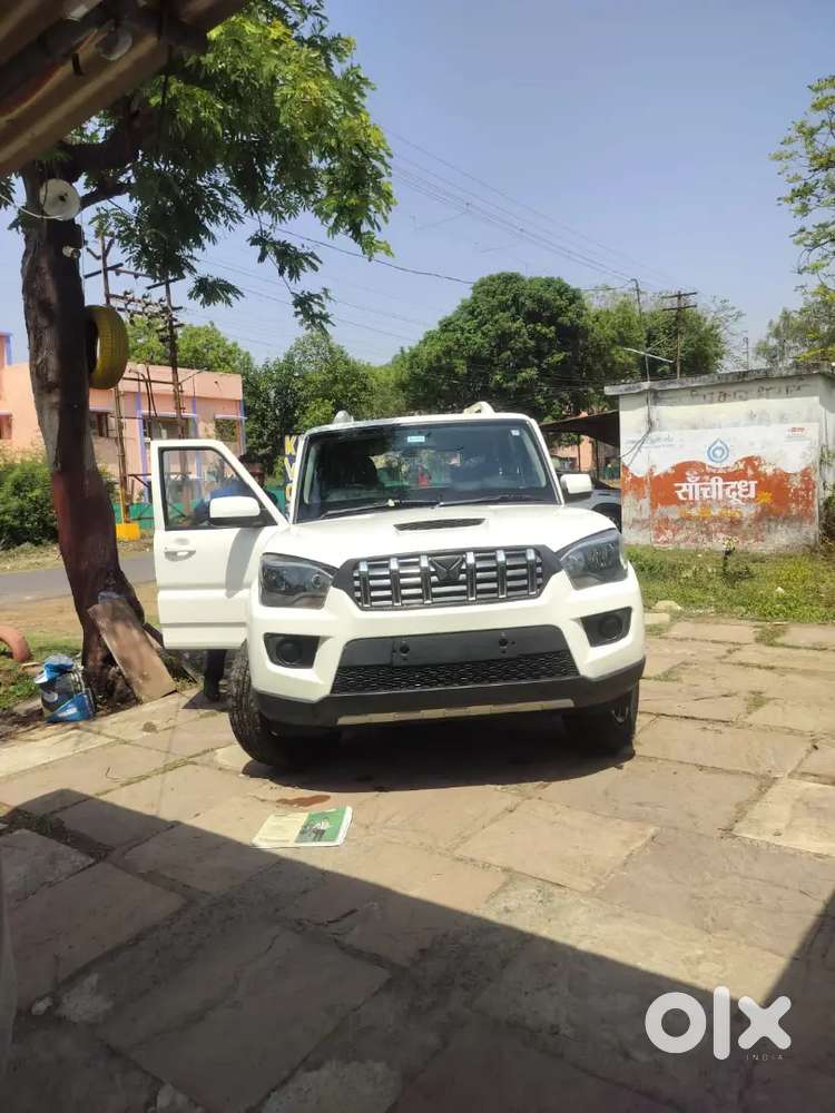 Mahindra Scorpio Classic 2021 Diesel Well Maintained