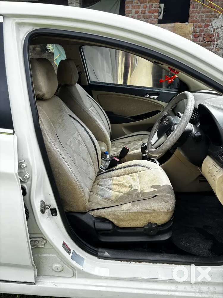 Hyundai Verna Crdi 2012