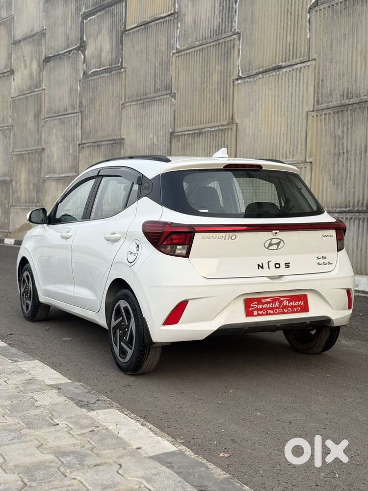 Hyundai Grand I10 Nios Sportz Petrol, 2023, Petrol