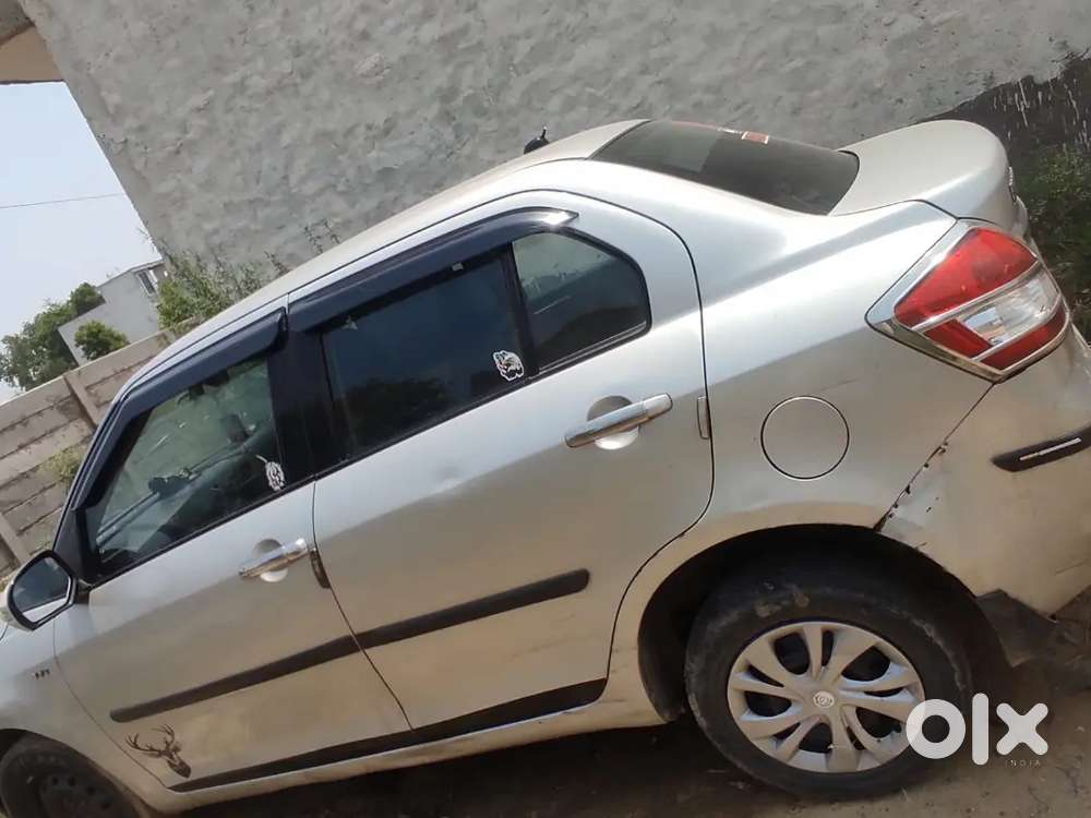 Maruti Suzuki Swift Dzire 2012 Cng & Hybrids 100000 Km Driven