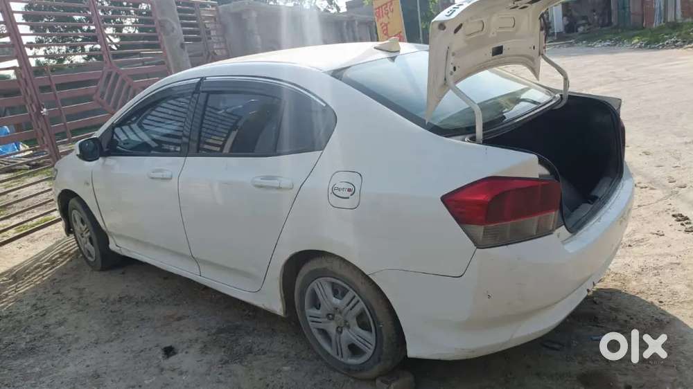 Honda City Petrol+cng Pass Nahi Gadi Me Koyi Kami Nahi Hai