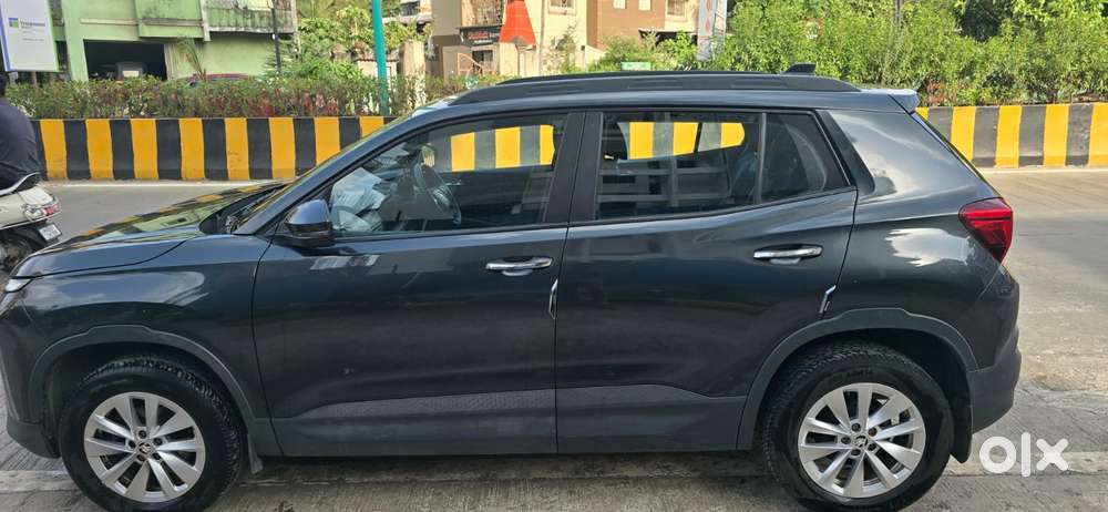 Skoda Kylaq Signature Plus At, 2025, Petrol