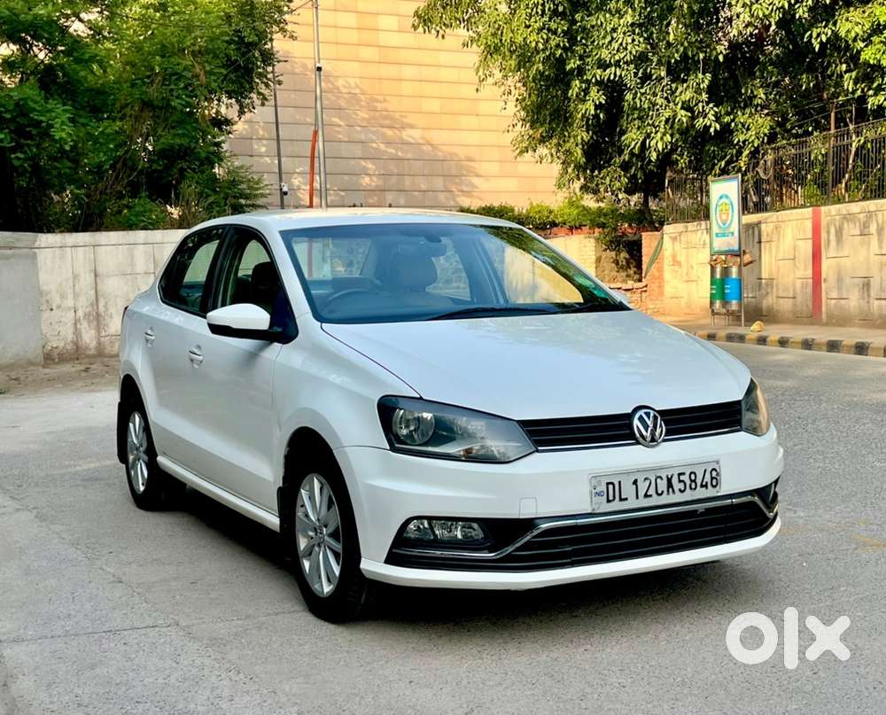 Volkswagen Ameo Highline 1.2 Petrol (2016)