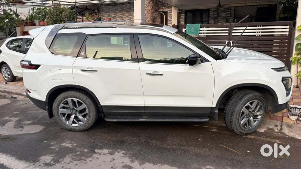 Brand New Condition, Top Model, Only 12800 Km Running,