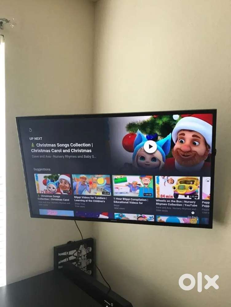 43 inch frameless Google TV- WiFi,Netflix, YouTube onsite warranty