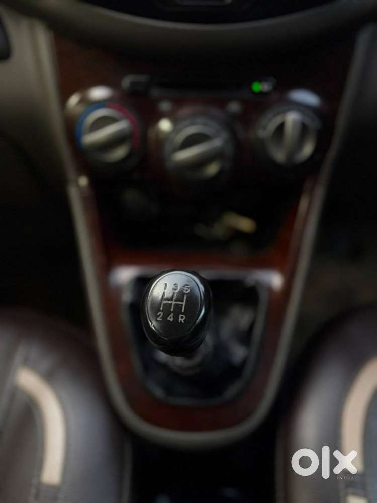 Hyundai I10 1.1l Irde Magna Special Edition, 2013, Cng & Hybrids