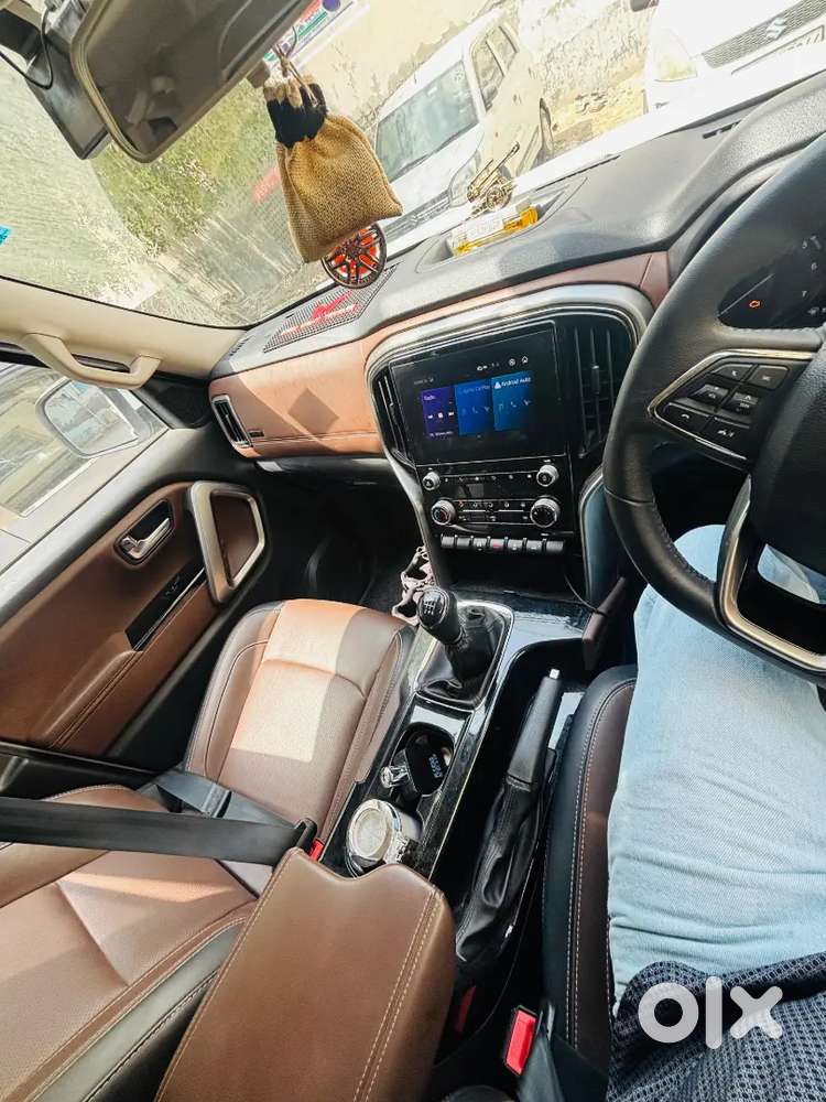 Mahindra Scorpio-n 2025 Petrol 12200 Km Driven