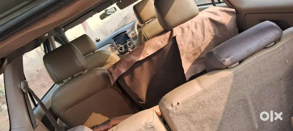 Toyota Innova 2008 Diesel 14000 Km Driven