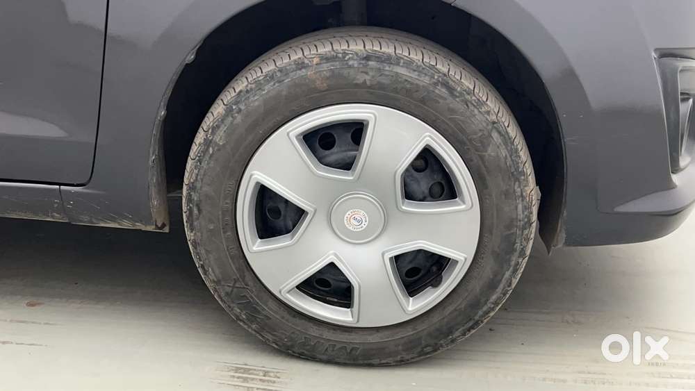 Maruti Suzuki Ertiga 1.5 Vxi, 2014, Petrol