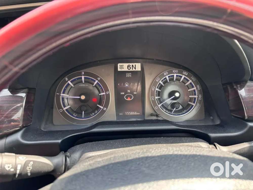 Toyota Innova Crysta 2.4 V 2019