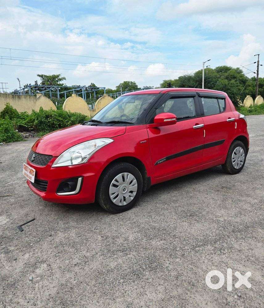 Maruti Suzuki Swift Vxi + Manual, 2015, Petrol