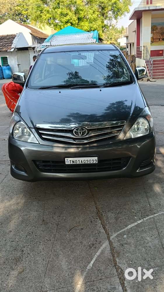 Toyota Innova 2.5 V 7 Str, 2011, Diesel