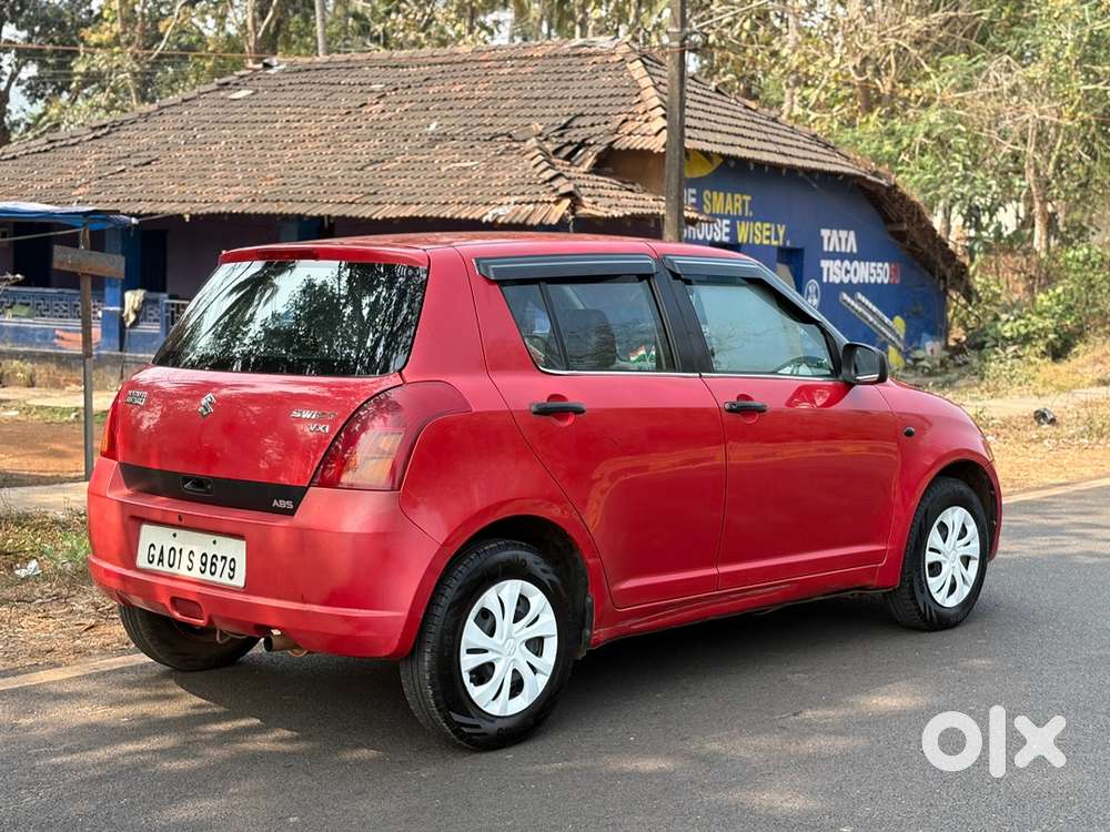 Swift Petrol Maruti 2006