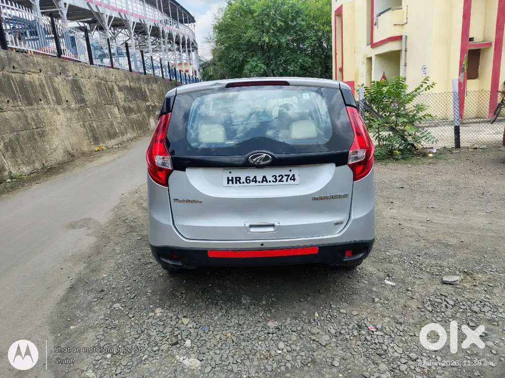 Mahindra Marazzo 2019  Diesel Well Maintained.  Only 85000 Km Driven