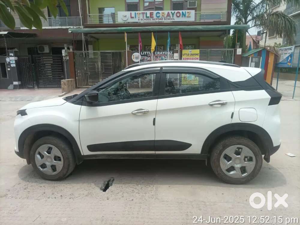 Tata Nexon Petrol 2024