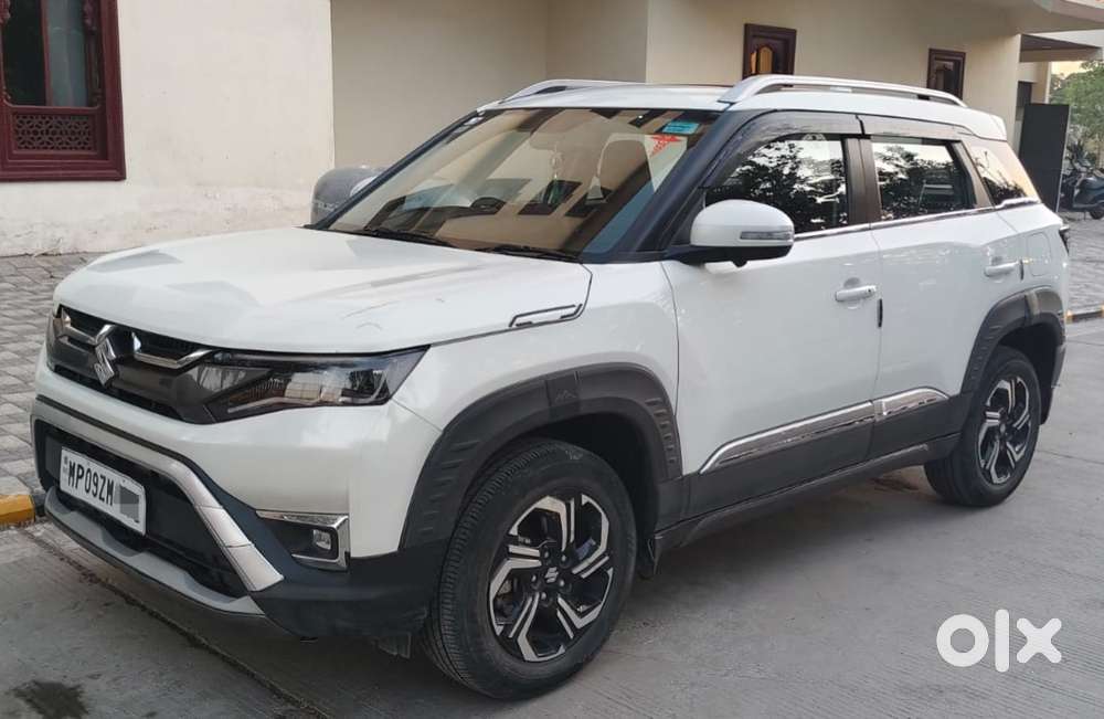 Maruti Suzuki Brezza 1.5 Zxi Plus Smart Hybrid, 2023, Petrol
