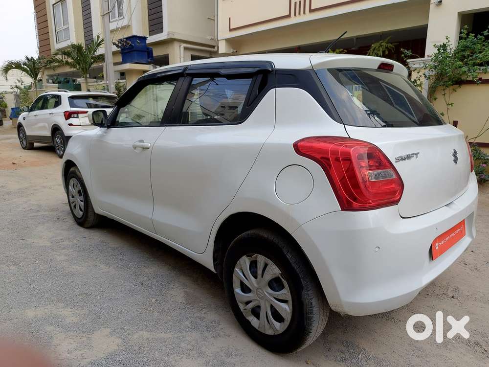 Maruti Suzuki Swift 1.2 Vxi (o), 2022, Petrol