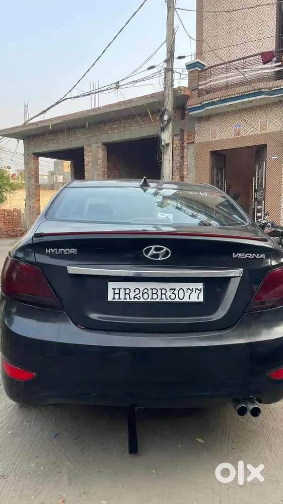 Hyundai Verna 2012