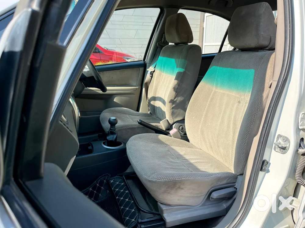 Maruti Suzuki Sx4, 2011, Petrol