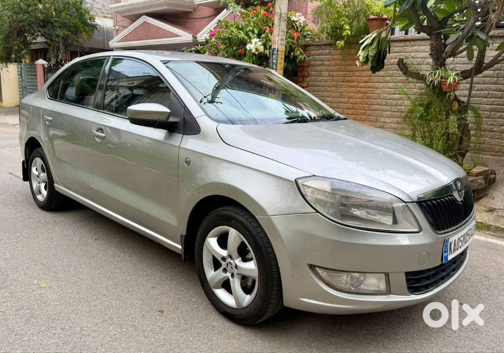 Skoda Rapid 1.5 Tdi Ambition Plus, 2014, Diesel