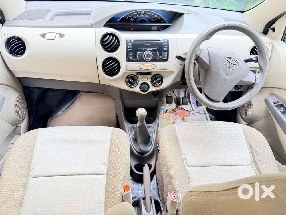 Toyota Etios Liva G, 2014, Petrol