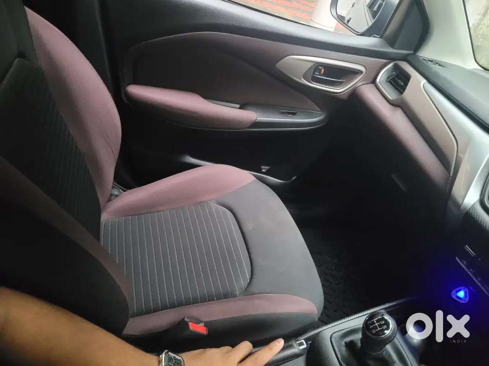 Maruti Suzuki Fronx Delta Plus 1.2 Petrol Single Owner