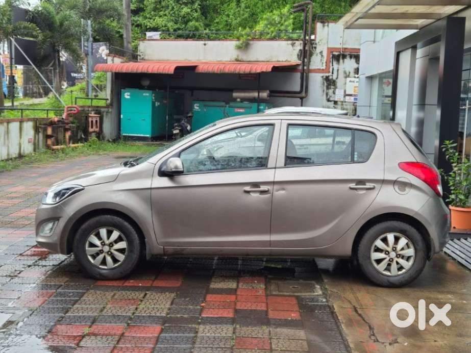 Hyundai I20 Sportz 1.2 Bs-iv, 2013, Petrol