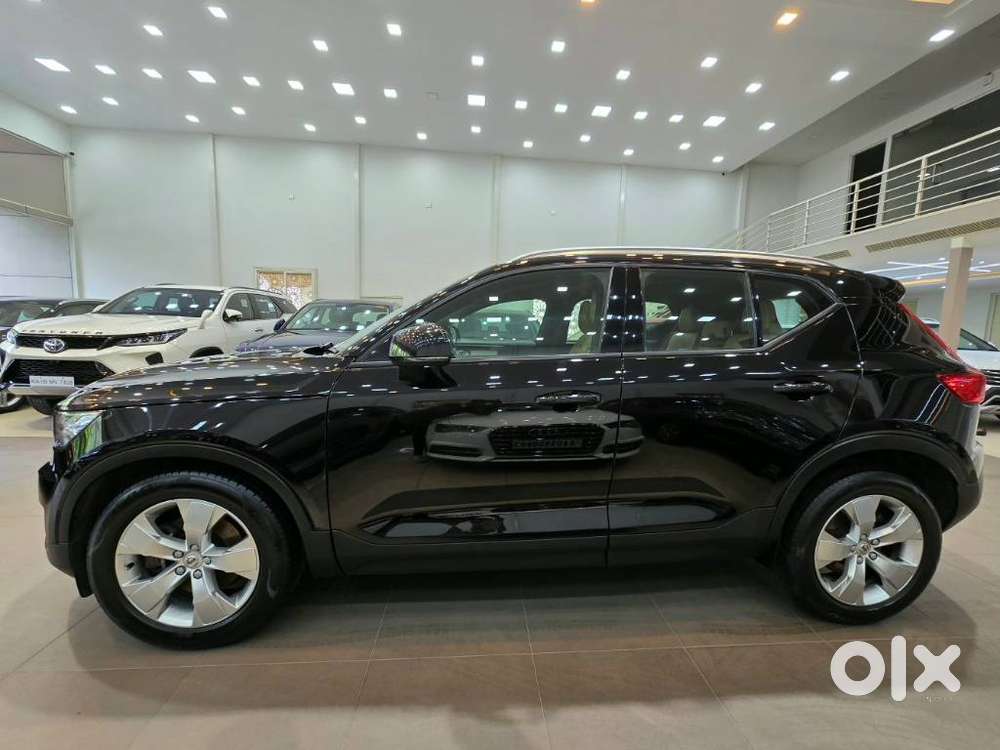 Volvo Xc40 D4 Momentum, 2019, Diesel