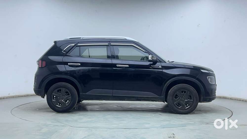 Hyundai Venue S Plus Mt 1.2 Kappa, 2025, Petrol