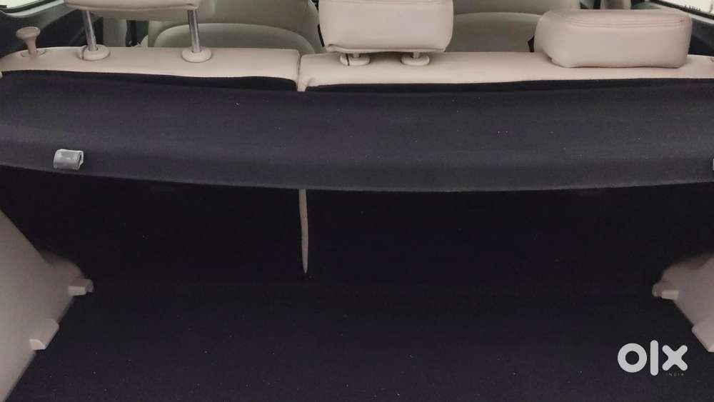 Mahindra Xuv300 W8 Option, 2022, Petrol