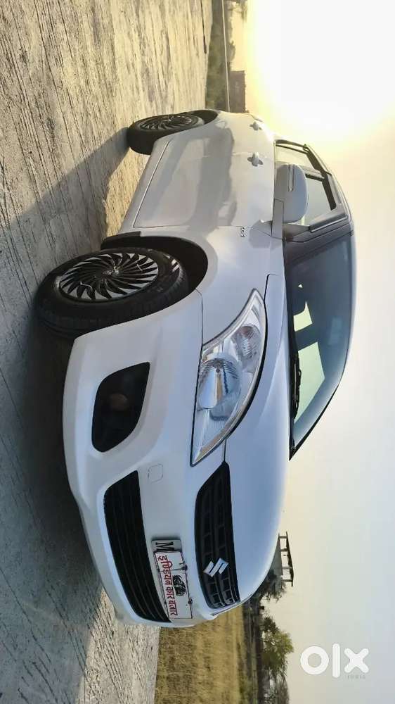 Maruti Suzuki Swift 2012