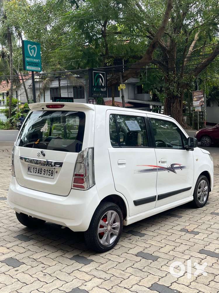 Maruti Suzuki Wagon R Stingray 1.0 Vxi Plus, 2014, Petrol