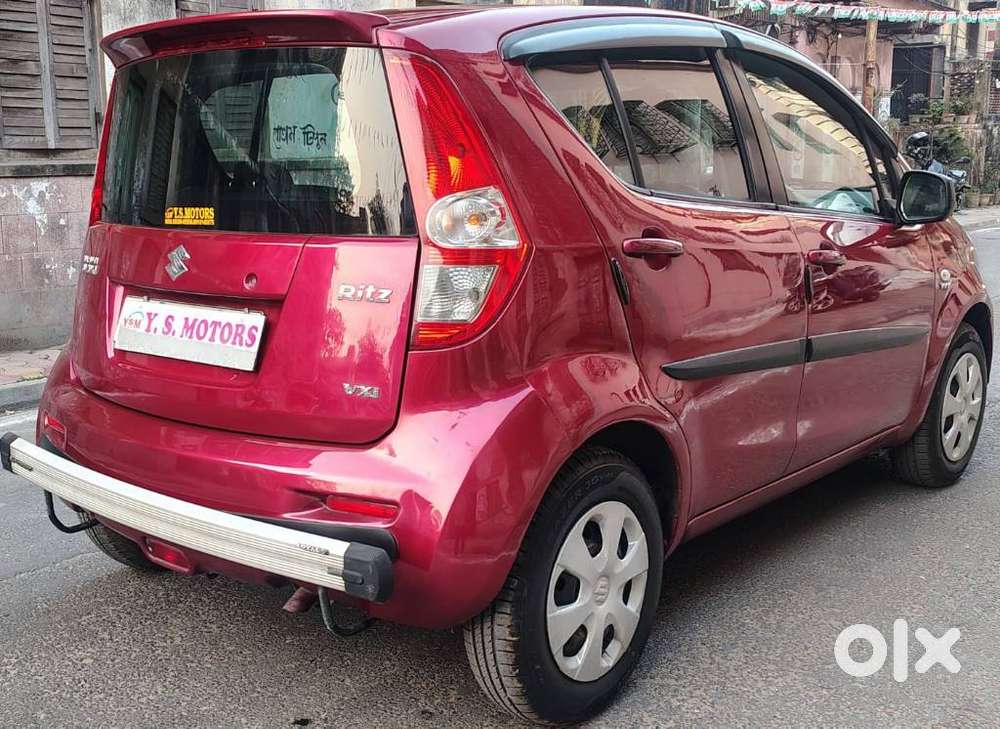 Maruti Suzuki Ritz Vxi, 2012, Petrol