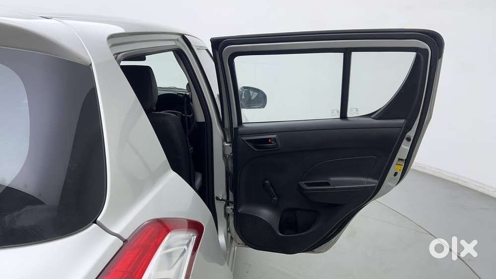 Maruti Suzuki Swift 1.2 Lxi (o), 2016, Petrol
