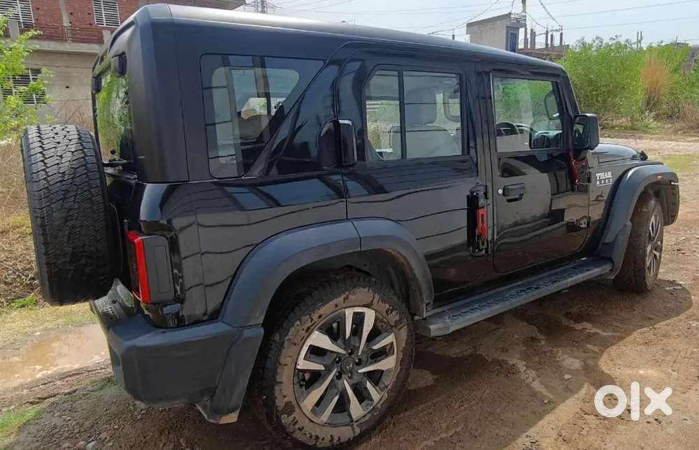 Mahindra Thar Roxx Ax7ldiesel At 2wd/may 2025 Model,showroom Condition
