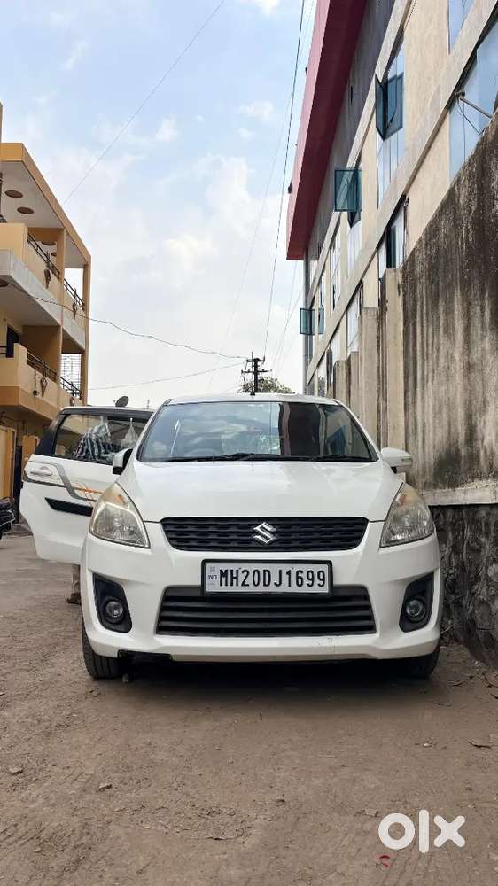 Maruti Suzuki Ertiga 2014 Petrol 99000 Km Driven