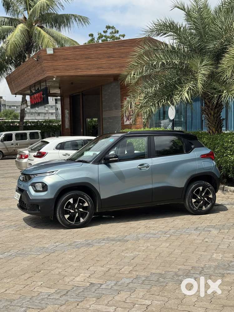 Tata Punch Creative Amt, 2022, Petrol