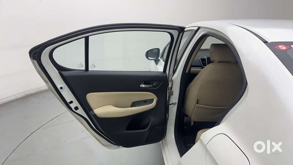 Honda City I-vtec V, 2021, Petrol