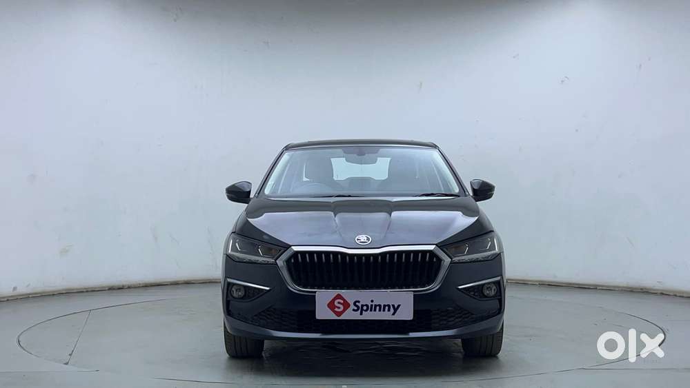 Skoda Slavia Style 1.0l Tsi At, 2023, Petrol