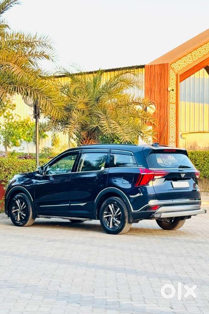 Mahindra Xuv700 2.2 Ax 5 Diesel At 7 Str, 2022, Diesel